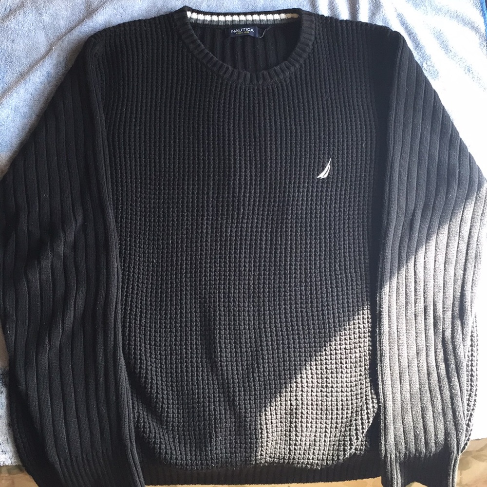 Black Nautica Crew neck